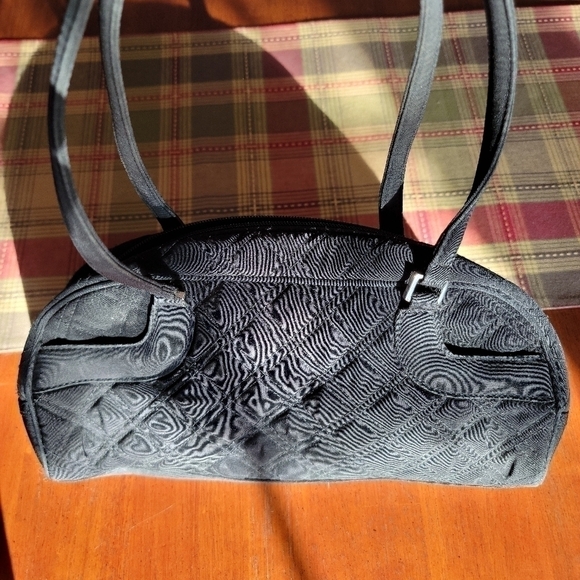 Vera Bradley Solid Black hand bag - Picture 3 of 5